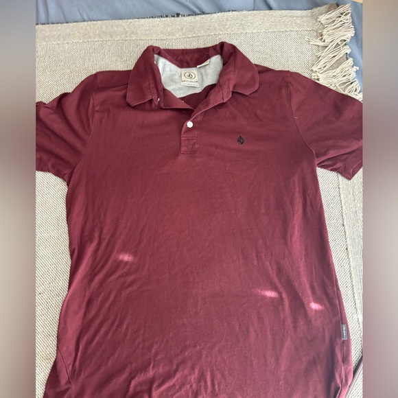 Men’s Maroon Volcom Medium Collared Casual Button Up Shirt - Picture 1 of 9